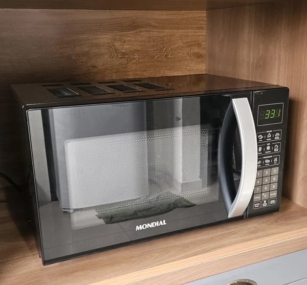 Micro-Ondas MONDIAL 1200W, Preto, 220V | MO-01-21-B