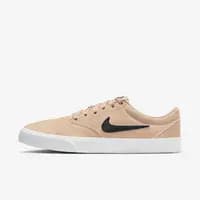 Tenis Nike Charge Suede