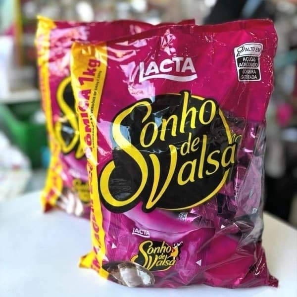 Lacta Sonho de Valsa - Wafer Recheado Sabor Chocolate Pacote 1kg