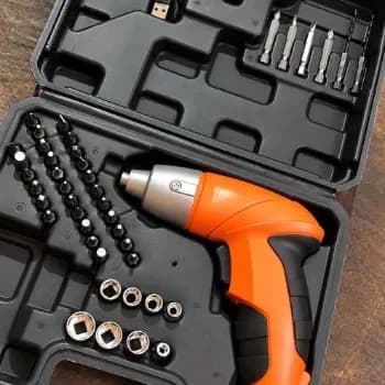 Parafusadeira Sem Fio 4,8v Kit 45 Peças Knakasaki Laranja 127/220v 50/60hz