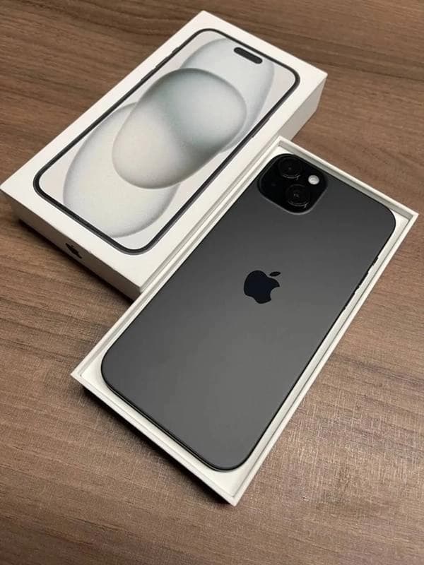 Apple iPhone 15 (128 GB)
