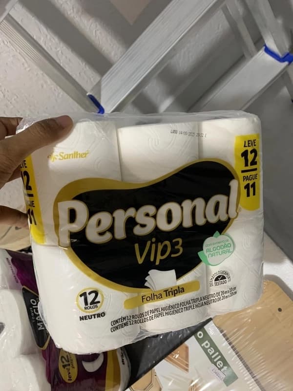 Personal Papel Higiênico Vip Folha Tripla Com 12 Rolos De 20M