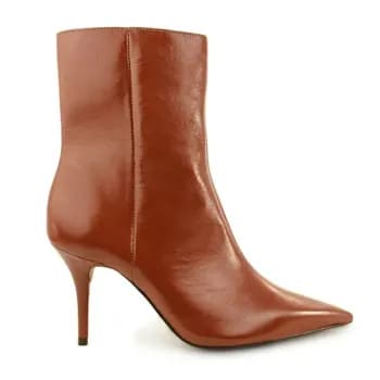 Bota Feminina Arezzo Valencia em Couro Cioccolato Bico Fino Salto Médio Agulha Cano Curto Original